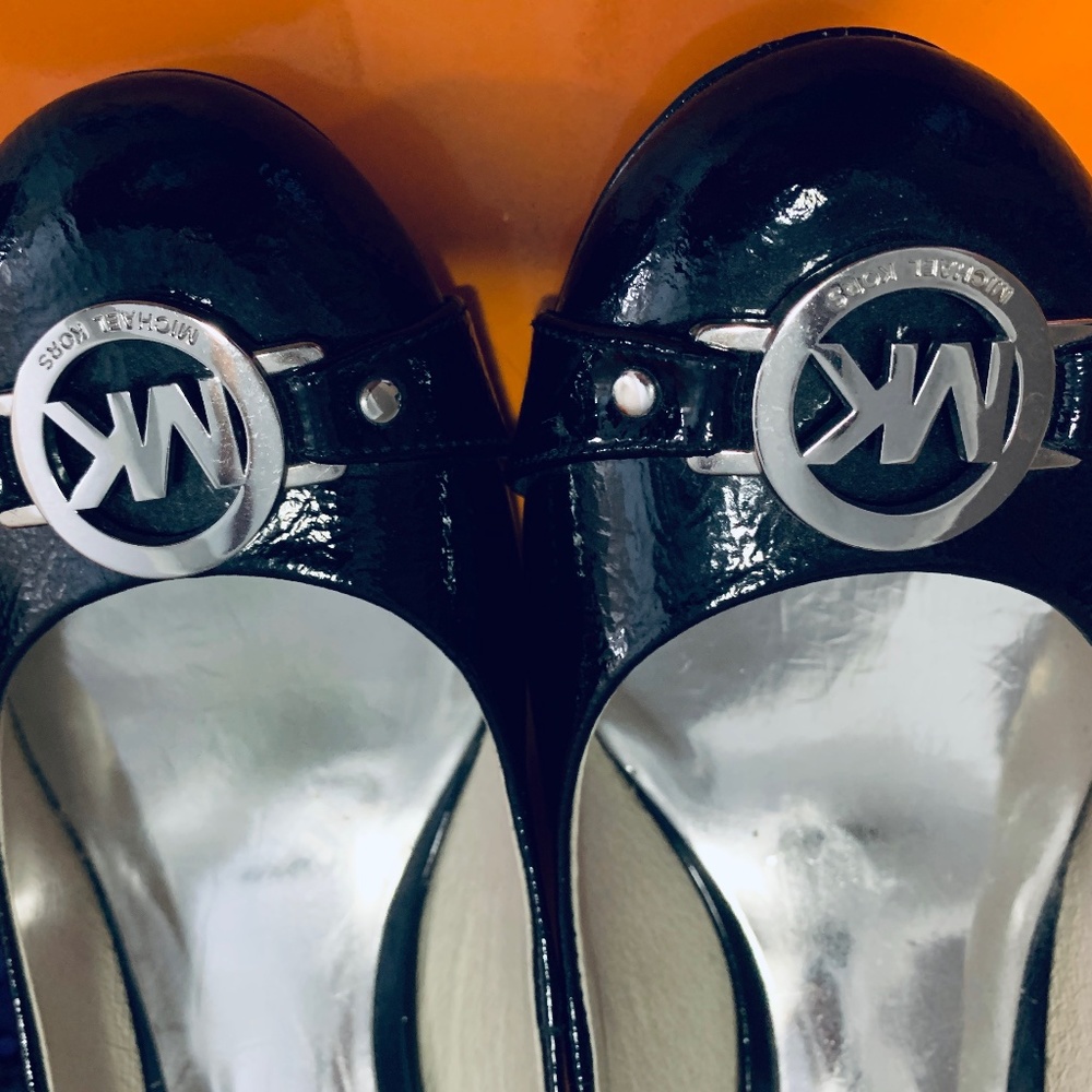 MICHAEL KORS SHOES
